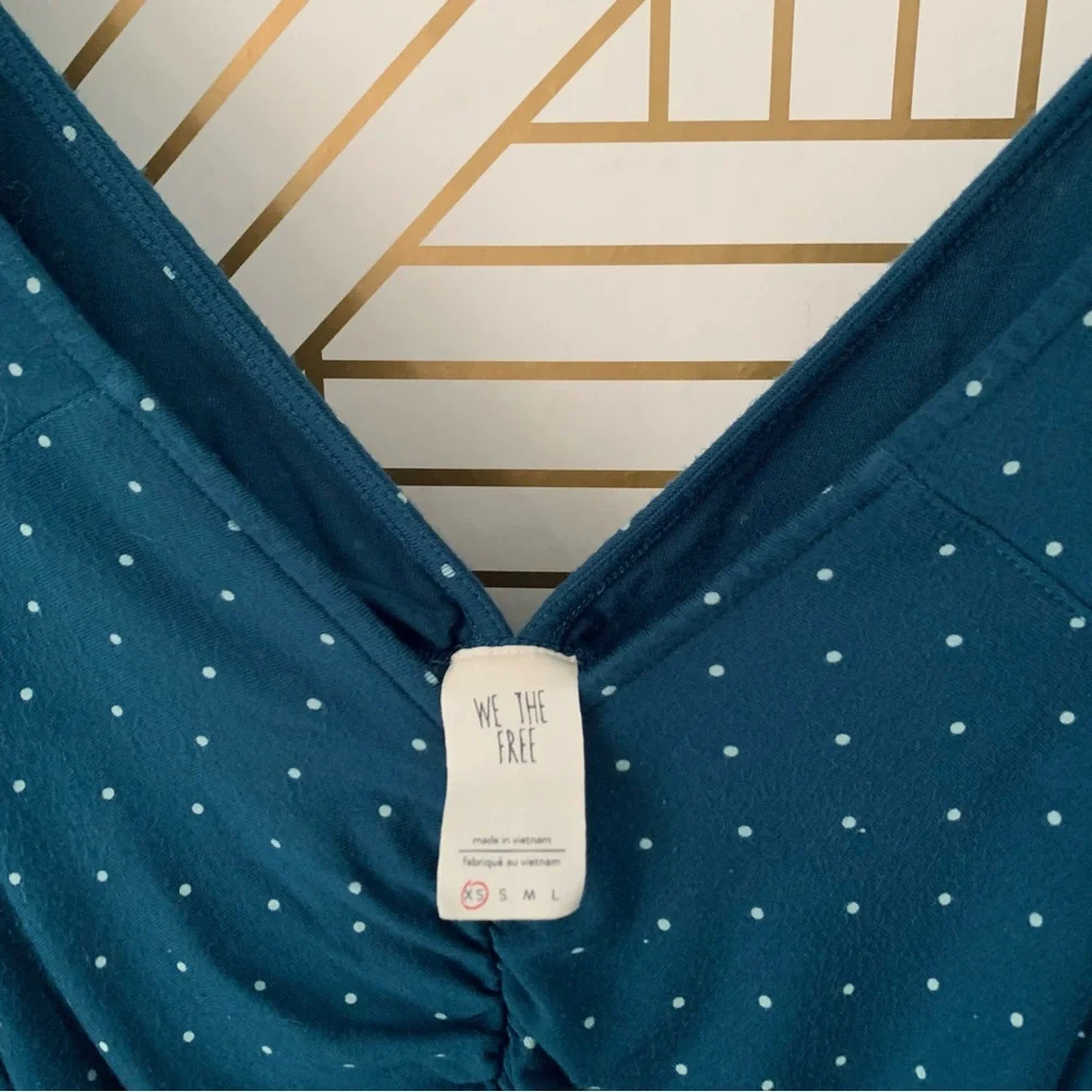 🍀 3/$30 We the Free what a babe polka dot ruched cinched bell sleeve bohemian XS - Picture 9 of 13